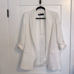 Zara cream blazer - Size M